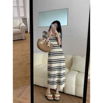 Striped square neck short-sleeved dress women's summer knitted retro slim waist mid-length one-step hip skirt 1180