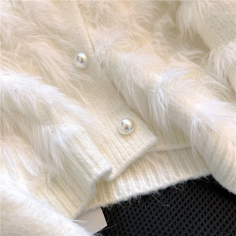 2022 autumn and winter new knitted cardigan soft waxy imitation fur mink velvet short V-neck all-match gentle wind sweater women