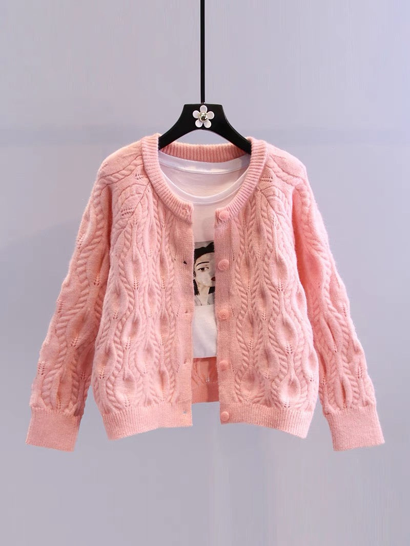 Retro Twist Sweater Jacket Women's Autumn and Winter 2022 New Japanese Lazy Wind Loose Outer Wear Versatile Knit Cardigan