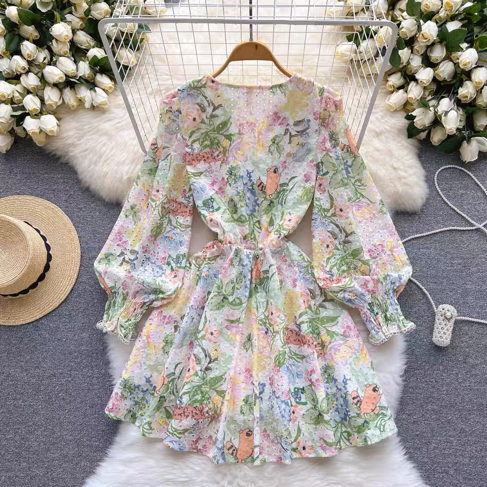 Gentle wind fairy French temperament V-neck bow age reduction printed lantern sleeves floral A-word fluffy dress female